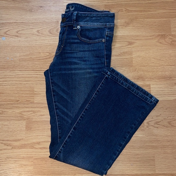 American Eagle Outfitters Denim - American Eagle Stretch Original Boot / Bootcut Size 8 Short